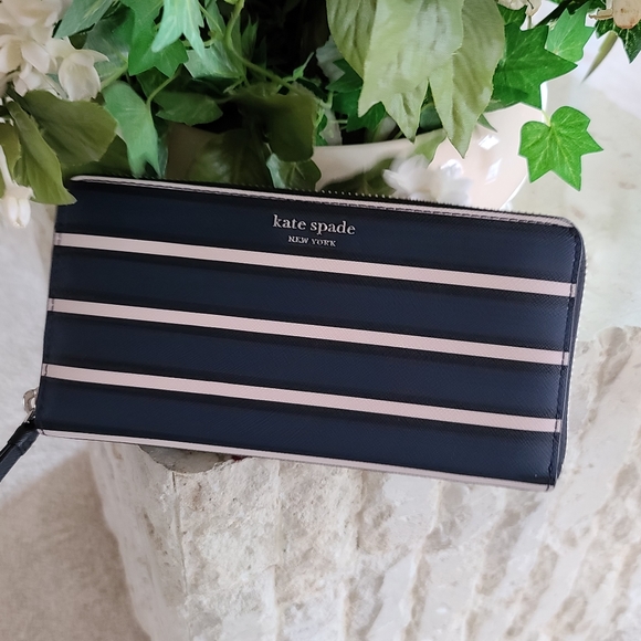 kate spade Handbags - Kate Spade large wallet